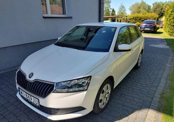Skoda Fabia cena 38899 przebieg: 93931, rok produkcji 2019 z Urzędów małe 466